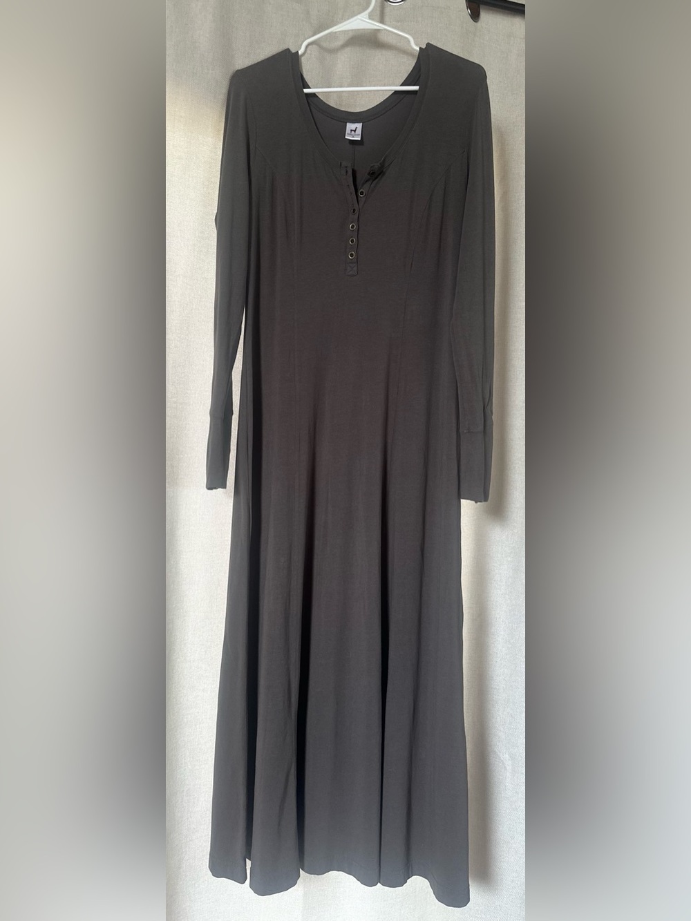 Peruvian Connection Long Sleeve Henley Maxi Dress- Medium.